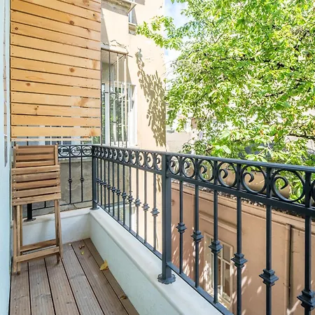 Bijou - 1 Bedroom